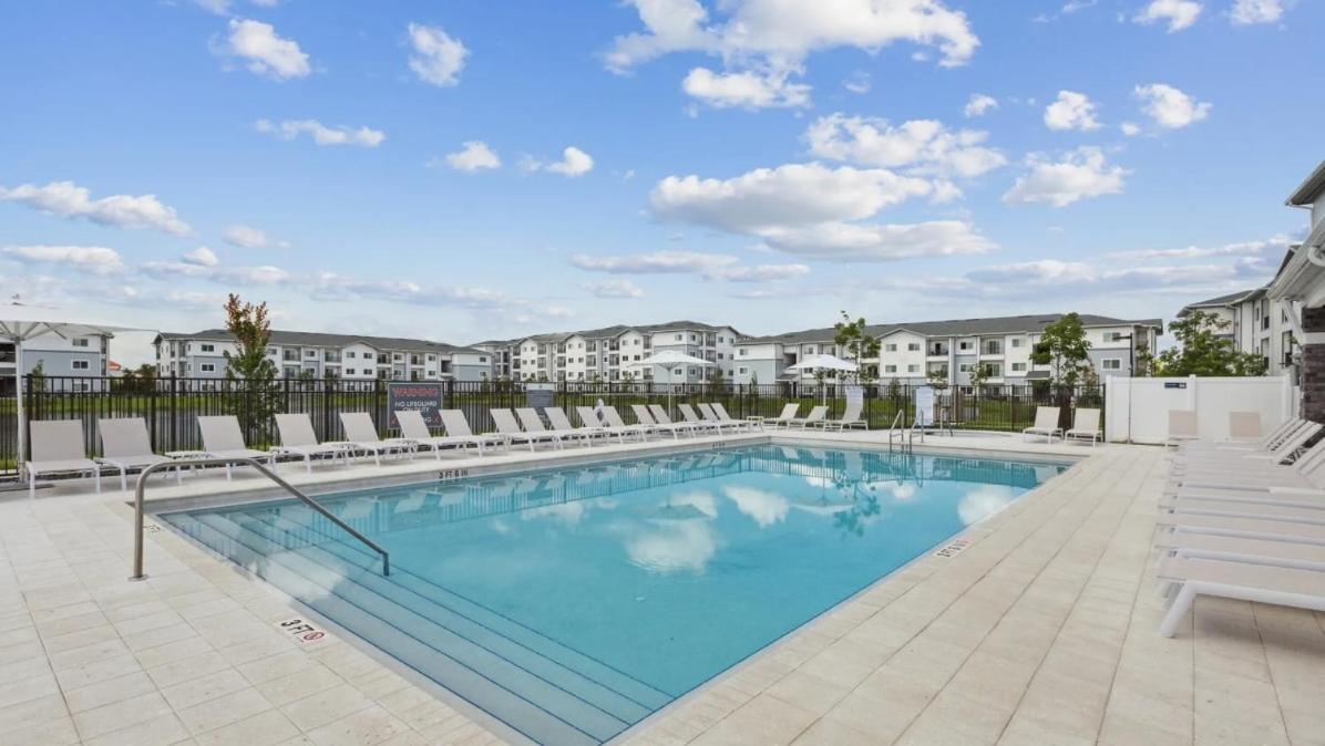 2B Balcony Lakeview-Fort Myers, Fl 아파트 외부 사진